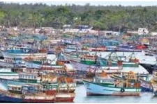 ராமேஸ்வரம் மீனவர்கள் காலவரையற்ற போராட்டம் அறிவிப்பு