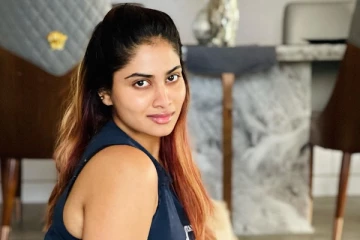 ரசிகர்களை வசியம் செய்யும் ஷிவானியின் புகைப்படங்கள்.. இணையத்தில் செம வைரல்