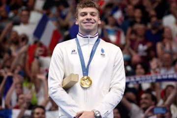 ஒலிம்பிக்கில் 184 நாடுகளின் வீரர்களைவிட அதிக தங்கப்பதக்கங்கள் பெற்ற வீரர்