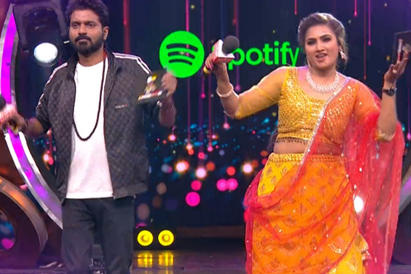 திடீரென்று சூப்பர் சிங்கரில் இருந்து பிரியங்காவை தூக்கிய விஜய் டிவி | Bigg Boss Priyanka Out From Super Singer Junior