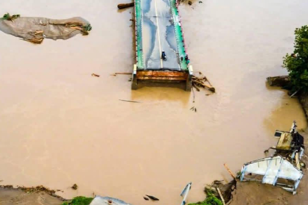 சென்யார் புயலின் தாக்கம்! இந்தோனேசியாவில் 900பேர் பலி | Impact Of Another Storm Cyclone Senyar சென்யார் புயலின் தாக்கம்! இந்தோனேசியாவில் 900பேர் பலி | Impact Of Another Storm Cyclone Senyar