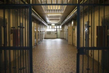 சுவிட்சர்லாந்து நிர்வாகத்தின் இந்த நடவடிக்கையால் தற்கொலை அதிகரிப்பு: ஆய்வில் தகவல்