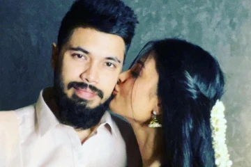 காதலனுடன் கமல் மகள் ஸ்ருதி ஹாசன் தீபாவளி கொண்டாட்டம்.. எப்போ கல்யாணம்