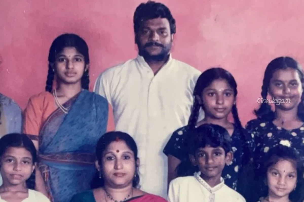 இந்த போட்டோவில் இருக்கும் பாண்டியன் ஸ்டோர்ஸ் சீரியல் நடிகர் யார் தெரிகிறதா? | Guess The Pandian Stores 2 Actor In This Photo