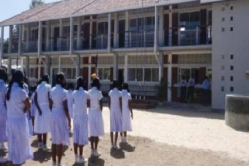 கல்வியமைச்சின் தீர்மானத்தை மீறிச்செயற்படும் பாடசாலைகள்! தமிழ் ஆசிரியர் சங்கம் முறைப்பாடு