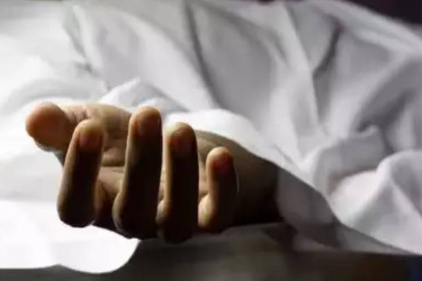 காலணி வாங்கிக் கொடுக்காததால் விபரீத முடிவை எடுத்த மாணவன்! யாழில் சோக சம்பவம் | Student Suicide Because Couldn T Buy Shoes Jaffna