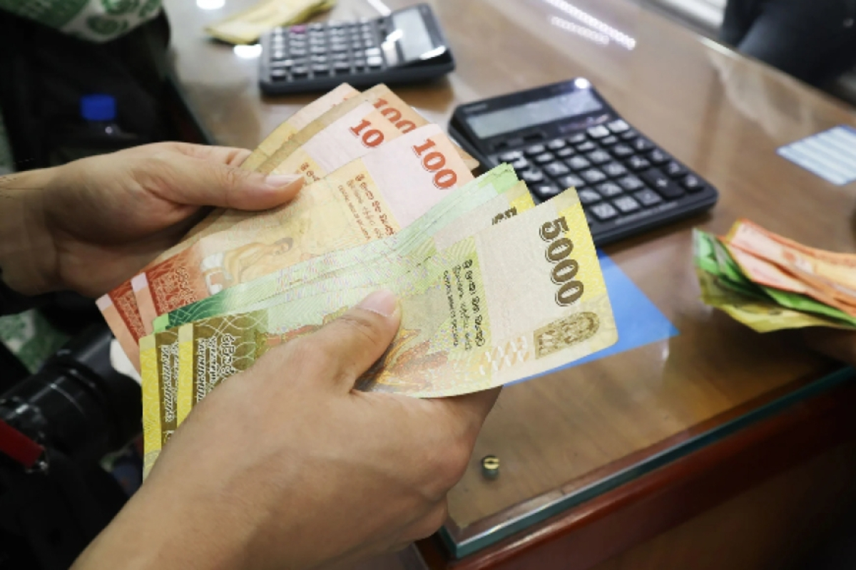 மக்கள் வங்கி - இலங்கை வங்கி உள்ளிட்ட வங்கிகள் மூலம் நான்கு சதவீத வட்டியில் கடன்! அமைச்சர் அறிவிப்பு | Loans Through People S Bank Lanka Bank