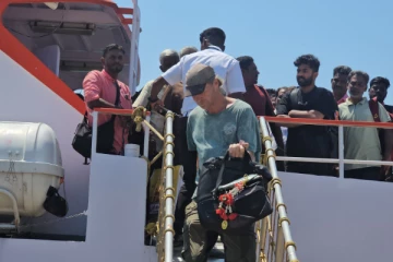 நாகையில் இருந்து யாழ்ப்பாணம் வந்தது சிவகங்கை கப்பல் !