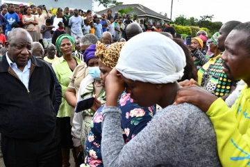 300 உயிர்களை பலிகொண்ட வரலாறு காணாத கனமழை..!