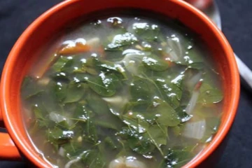 சிறுநீரகத்தில் கற்கள் உருவாவதை தடுக்கும் மூக்கிரட்டை கீரை சூப்