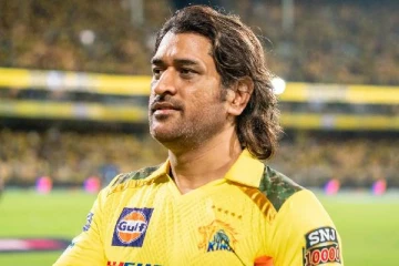 தோனி உடன் பிரேக் அப் - திருமணமே செய்யாமல் இருக்கும் தமிழ் நடிகை