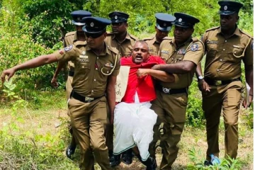 யாழ்.தையிட்டியில் தொடரும் குழப்பம்! நான்கு பெண்கள் உட்பட 9 பேர் கைது (Video)