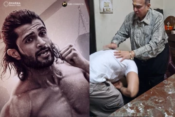 தியேட்டர் ஓனர் காலில் விழுந்த நடிகர் விஜய் தேவரகொண்டா! திமிர் பேச்சு என சொன்னவருக்கு விளக்கம்