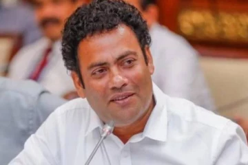 நாட்டு மக்களை கொன்று அமைச்சராக பதவியேற்க தாம் விரும்பவில்லை! இந்திக்க