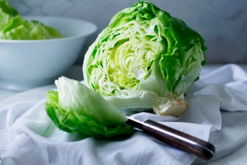 முட்டைகோஸ் வேகவைத்த நீரை தினம் குடித்தால் என்ன நடக்கும் தெரியுமா? உடனே இத படிங்க!