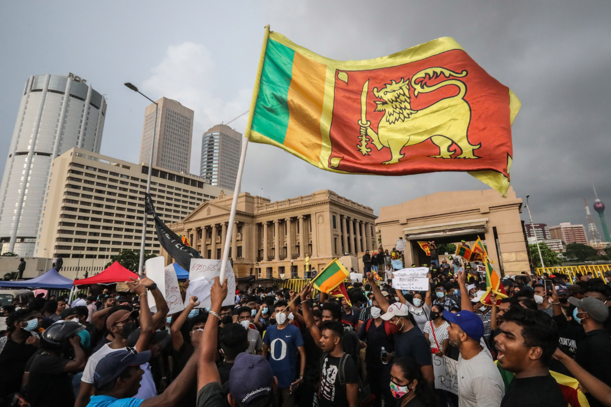 இலங்கை மக்கள் மாட்டு வண்டிகளில் பயணிக்க வேண்டிய நிலை ஏற்படும் : சீலரத்ன தேரர் எச்சரிக்கை | Sri Lankans Will Have To Travel In Bullock Carts