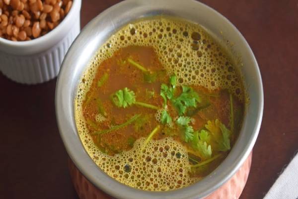 PCOD பிரச்சனைக்கு முடிவுக்கட்டும் கொள்ளு ரசம்.. காரசாரமாக செய்வது எப்படி? | Kollu Paruppu Rasam Recipe