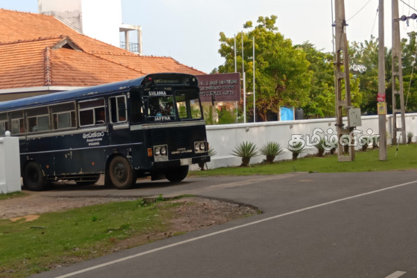 எல்லை தாண்டிய கடற்றொழிலாளர்கள் மூவருக்கு 6 மாத கடூழிய சிறைத்தண்டனை | Three Fishermen Sentenced To 6 Months Imprisonment