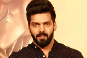 நடிகர் ஆர்யாவின் குழந்தை பருவ புகைப்படத்தை பார்த்துள்ளீர்களா - அன்ஸீன் போட்டோ