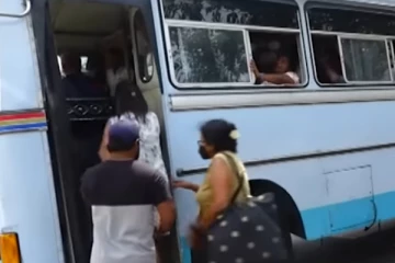 හෙට සිට බස් රථ විශේෂයක් සම්බන්ධයෙන් ගත් තීරණය - තීරණයට පටහැනි වුනොත් සිදුවන්නේ මෙයයි..