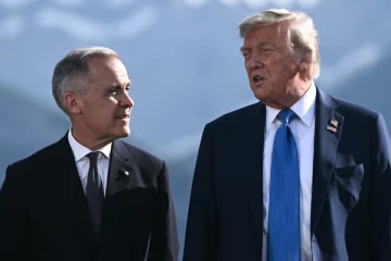 கனடா மீது மீண்டும் 35 சதவிகித வரி விதிக்க இருக்கும் அமெரிக்கா