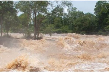 ஆபத்தாக மாறும் களு கங்கை தாழ்நில பகுதி ; சாரதிகளுக்கு வெளியான முக்கிய அறிவிப்பு