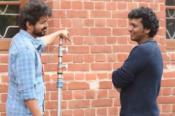 விக்ரம் படத்தை பார்த்துவிட்டு இயக்குநர் லோகேஷிடம் தளபதி விஜய் சொன்ன விஷயம் !