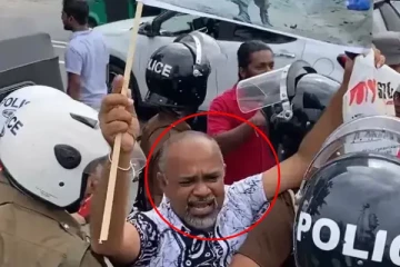 வெள்ளவத்தையில் நினைவேந்தலில் ஈடுபட்டவர் கைது