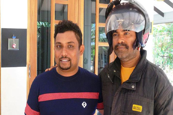 இந்தக்காலத்தில் இப்படியும் ஒரு மனிதர் :நெகிழ்ந்து போன குடும்பஸ்தர் | Are There People Like This In Electricity Board