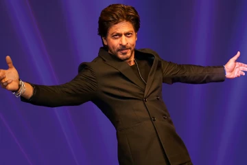 மாளிகையை போன்று லண்டனில் வீடு கட்டிய நடிகர் ஷாருக்கான் - அதன் மொத்த செலவு எவ்வளவு இருக்கும்?