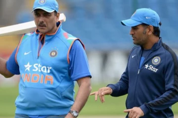 தோனி ,அவர் எப்பவுமே கூல் தான் ஆனால் ?  சீக்ரெட் சொன்ன ரவி சாஸ்திரி