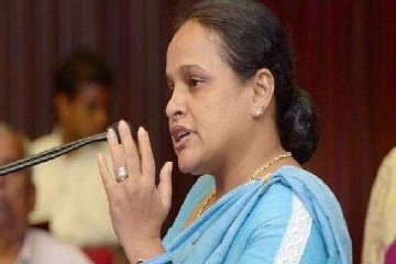 அரசை வீட்டுக்கு துரத்தியடிக்க வீதியில் இறங்கியுள்ளனர் மக்கள்! - ரோஹிணி கவிரத்ன