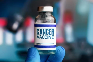 පිළිකාවට එරෙහිව ලෝකෙම තරග කරද්දි රුසියාවෙන් නිවේදනයක් - තවත් පිම්මක් පනී