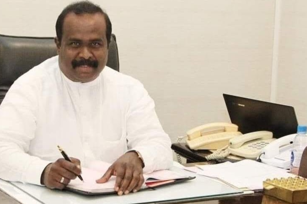 உயிர்த்த ஞாயிறு தாக்குதல் விடயம்.. தமிழ் பேசும் மக்களின் பொறுப்பு குறித்து செல்வம் எம்பி வலியுறுத்து | We Tamil Speaking People Should Remain Silent உயிர்த்த ஞாயிறு தாக்குதல் விடயம்.. தமிழ் பேசும் மக்களின் பொறுப்பு குறித்து செல்வம் எம்பி வலியுறுத்து | We Tamil Speaking People Should Remain Silent