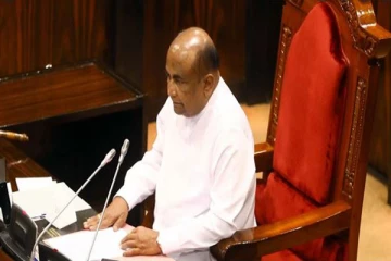 சபாநாயகர் பொலிஸ்மா அதிபருக்கு கடிதம் (Photos)