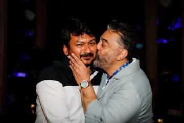 வெற்றி வந்ததும் மாறி மாறி உளரும் கமல்ஹாசன், நீங்களே பாருங்களேன்