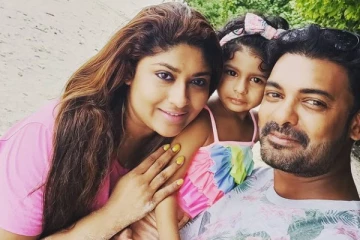 மனைவி பற்றி அபினை BB அல்டிமேட்டில் சொன்ன பதில்! அப்போ விவாகரத்து உறுதியா?