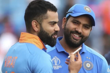 ஒரே நாளில் இரு சாதனை படைத்த ரோகித் சர்மா..! முதல் இடத்தில் கோலி