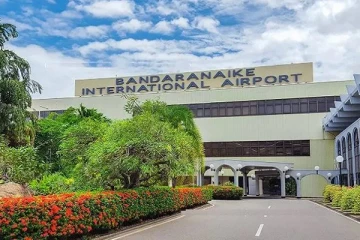 விமானத்திலேயே உயிரிழந்த இலங்கை பெண்