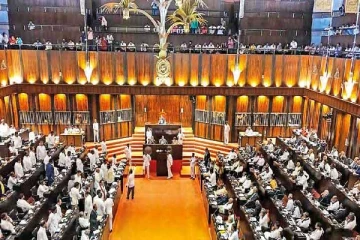 பெரும் நெருக்கடியில் மக்கள் - எம்.பிக்களுக்கு கிடைக்கும் வரப்பிரசாதங்கள்