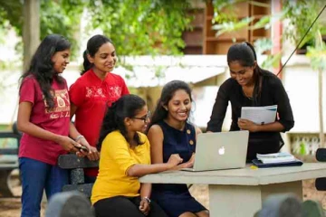 பல்கலைக்கழக அனுமதிக்கு குவிந்த விண்ணப்பங்கள்