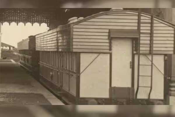 nawab-with-private-railway-station