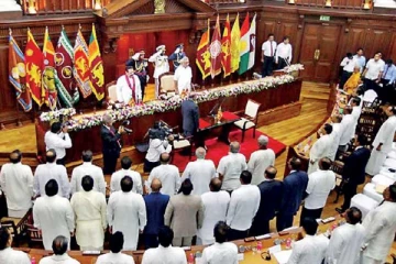 வரவு செலவுத் திட்டத்தையடுத்து அமைச்சரவையில் மாற்றம்