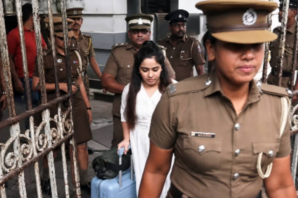 இஷாரா செவ்வந்தி தொடர்பில் வெளியான தகவல் - DNA மாதிரியில் அம்பலமாகவுள்ள உண்மை | Sewwandi S Forensic Report Ready இஷாரா செவ்வந்தி தொடர்பில் வெளியான தகவல் - DNA மாதிரியில் அம்பலமாகவுள்ள உண்மை | Sewwandi S Forensic Report Ready
