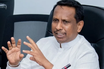 විදුලි බිල වැඩි වෙන්නේ 5%කට විතරයි.. ඒකට කලබල වෙන්න එපා - ඇමති සමන්ත කියයි