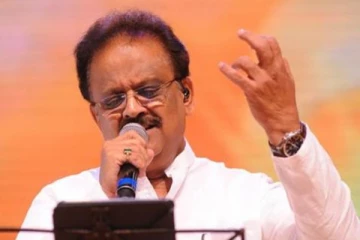 மறைந்த பாடகர் எஸ்.பி.பியின் முழு குடும்பத்தை பார்த்துள்ளீர்களா.. இதோ அழகிய புகைப்படம்