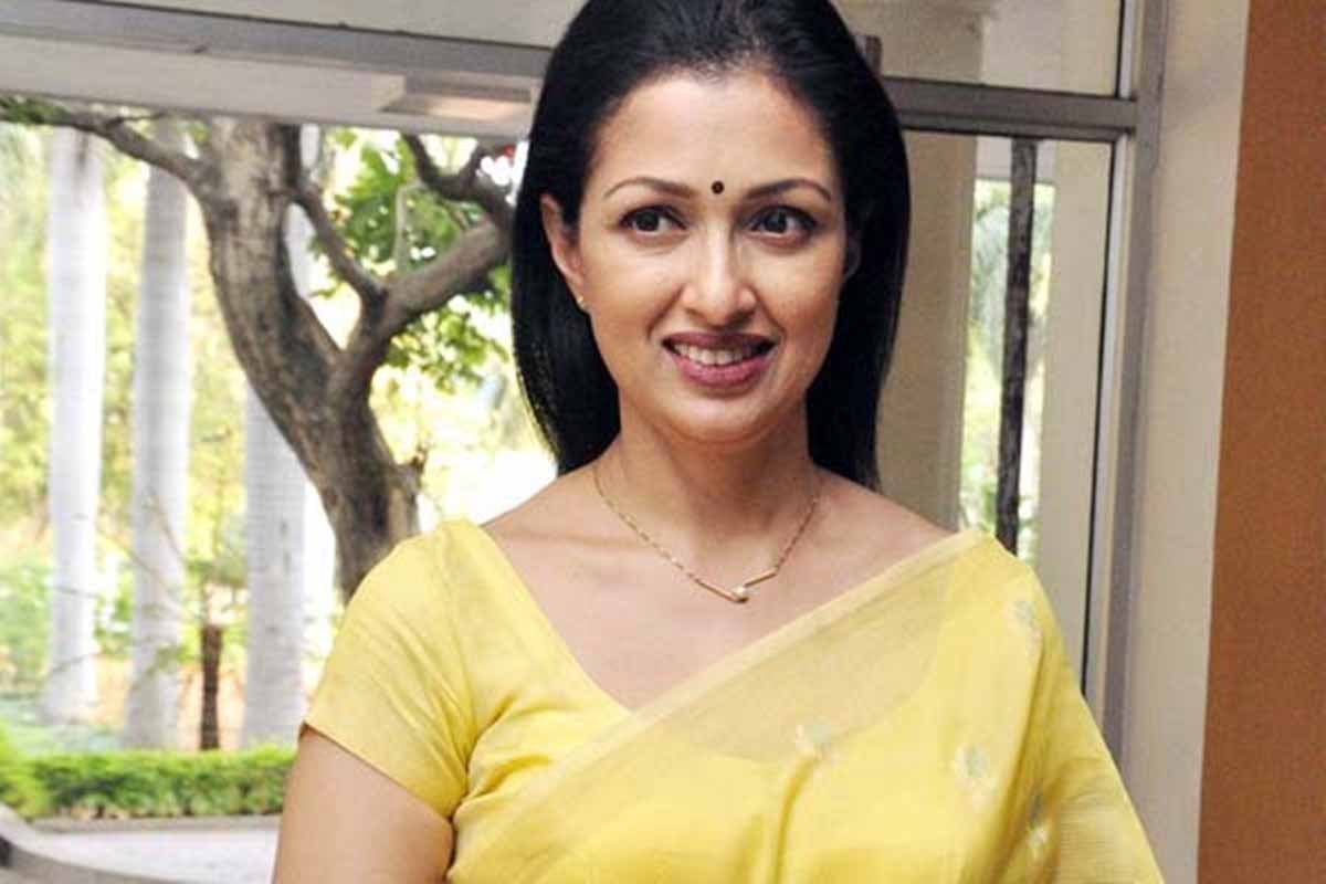 அதிமுக-வில் இருந்து விலகினார் நடிகை கௌதமி | Admk Resigns From Admk அதிமுக-வில் இருந்து விலகினார் நடிகை கௌதமி | Admk Resigns From Admk