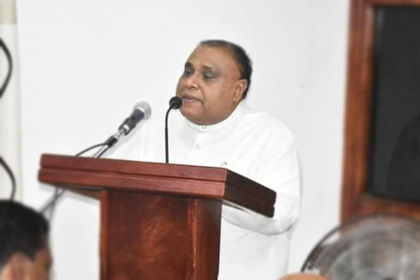 வேறு நாடுகள் செய்யாத தவறு எமது நாட்டில் எங்கோ நிகழ்ந்துள்ளது - சிறிலங்கா சுதந்திரக் கட்சி - ஐபிசி தமிழ்