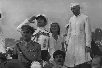 நேரு சொன்ன அந்த முதல் வார்த்தை.. சோகத்தில் காந்தி .. 1947 ஆகஸ்ட் 15 இந்தியா எப்படி இருந்தது?