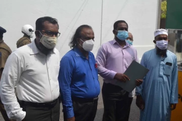 முஸ்லிம்கள் விடுத்த கோரிக்கைக்கு பதிலளிக்காது சென்ற இம்ரான் கான்